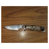 GW knife with Mossy Oak handle 2.5' blade