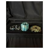 Lot of 4 blue/green shell bracelets