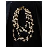 Richelieu necklace pearl gold tone