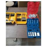 Hole saw and bit sets