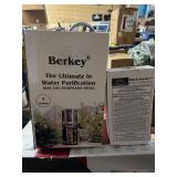 New Berkey Water Purification W/Extra Filters
