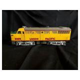Alco G-scale union Pacific locomotive 2005