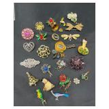 Vintage brooches and pins