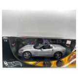 1:18 Metal Hotwheels Corvette