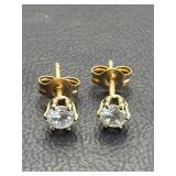 14K cubic zirconia earrings 0.34 g