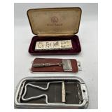Vintage rolls razor set