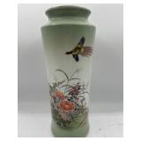 Japanese Toyo porcelain Floral vase