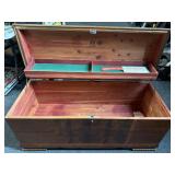 Lane cedar chest
