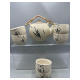 Japanese tea pot & cups