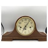 Vintage Linden Mantle clock