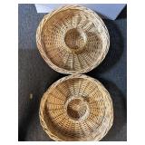 Vintage wicker chip & dip serving tray