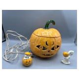 Vintage ceramic light up pumpkin & more