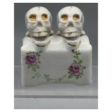 Vintage skull nodder S & P shakers