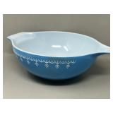 Vintage Pyrex 444 Blue Snowflake Cinderella Bowl