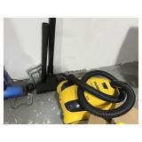 Eureka Contour Canister Vac Vacuum