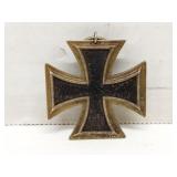 Lot of 2 WW2 German Iron Cross medals 1939