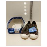 Hanes Sport Katina Khaki Shoes, size 7m