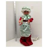Vintage Rennoc Animation Motion Mrs Claus w/ light
