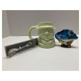 Lot of 3 Hawaii Related Items