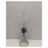 Vintage clear glass oil lamp w/ chimney 15'