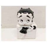 Betty Boop salt pepper shakers set