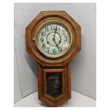 Wind up wall clock with key, untested