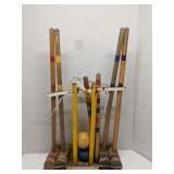 Vintage wood Crochet set