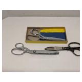 Lot of 3 scissors - Singer, Heritage & Griffin