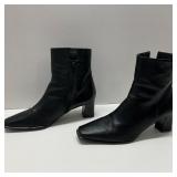 Stuart Weitzman Black Leather Ankle Boots Sz 7.5M