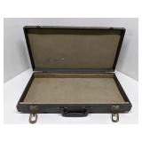 VIntage black hardside carry case
