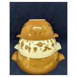 Pyrex Early American Cinderella Nesting Bowls