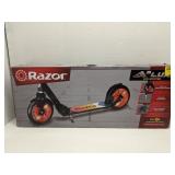 Razor A5 Lux Kick Scooter - new