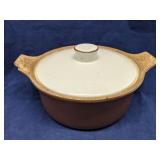 Vintage stonewar covered casserole 9'