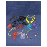 Group of costume/fashion jewelry