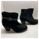 Luoika Women's Wide Width Ankle Boots 13XW Suede