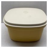 Tupperware Square Container & Lid No Strainer 888