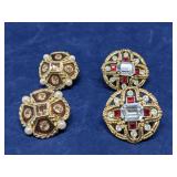 2 Sets of vintage clip-on ear rings