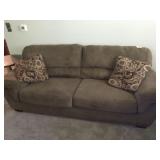 Grren fabric sofa 88'