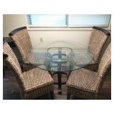 Glass top round dining table w/ 4 chairs