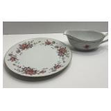 Lot of 2 Doris Plate and Gravy Bowl Royal Swirl