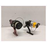 Lot of 2 fishing reels