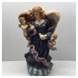 Vintage Resin Guardian Angel w/two Cherubs Chipped