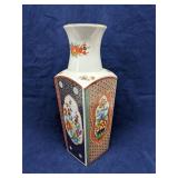 Japanese Imari porcelain vase, UCGC