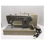 Sears Kenmore sewing machine 5186 - works