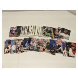 Lot of 122 baseball cards 1990s