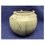 Green frog pottery vase 5.5' x 6.5'