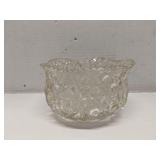 L.E. Smith pressed glass bowl, Daisy and Button