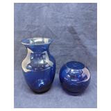 Lot of 2 blue glass vases