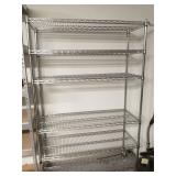 Wire rack shelf unit on wheels