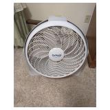 Lasko Cyclone 20-inch Pivoting Floor Fan